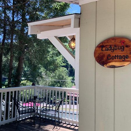 The Chimney Rock Inn & Cottages Esterno foto