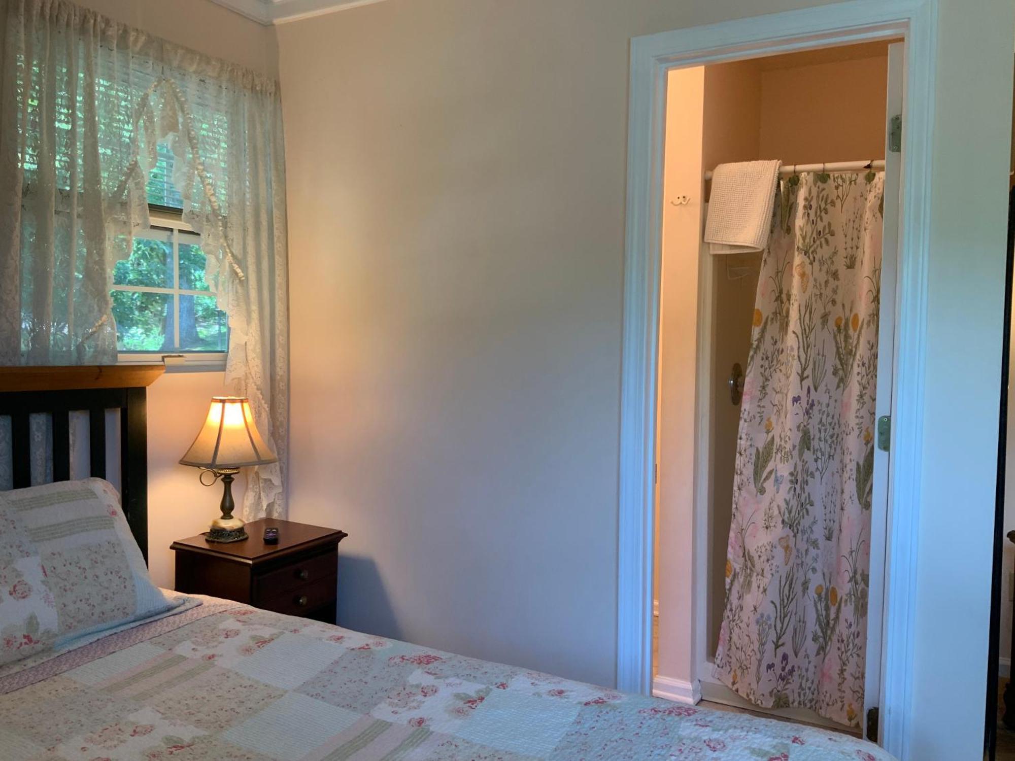 The Chimney Rock Inn & Cottages Esterno foto