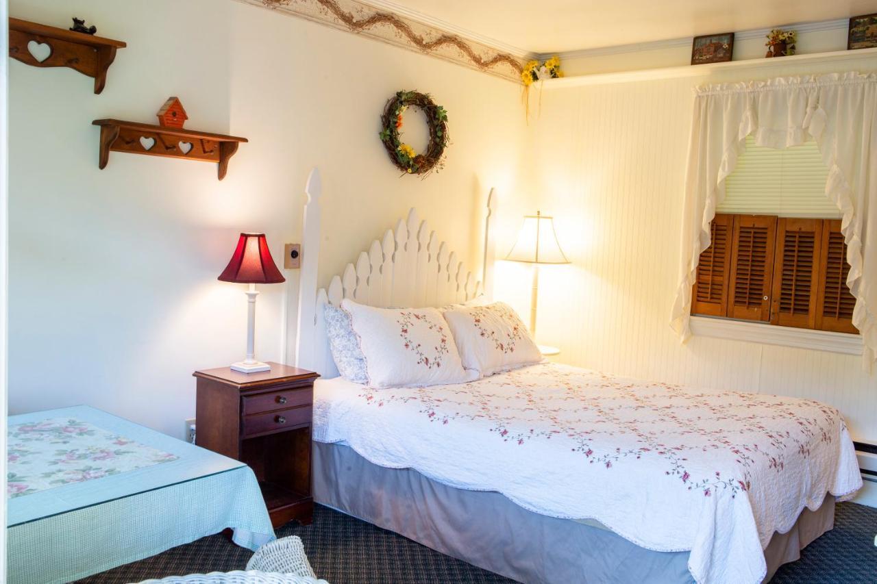 The Chimney Rock Inn & Cottages Esterno foto