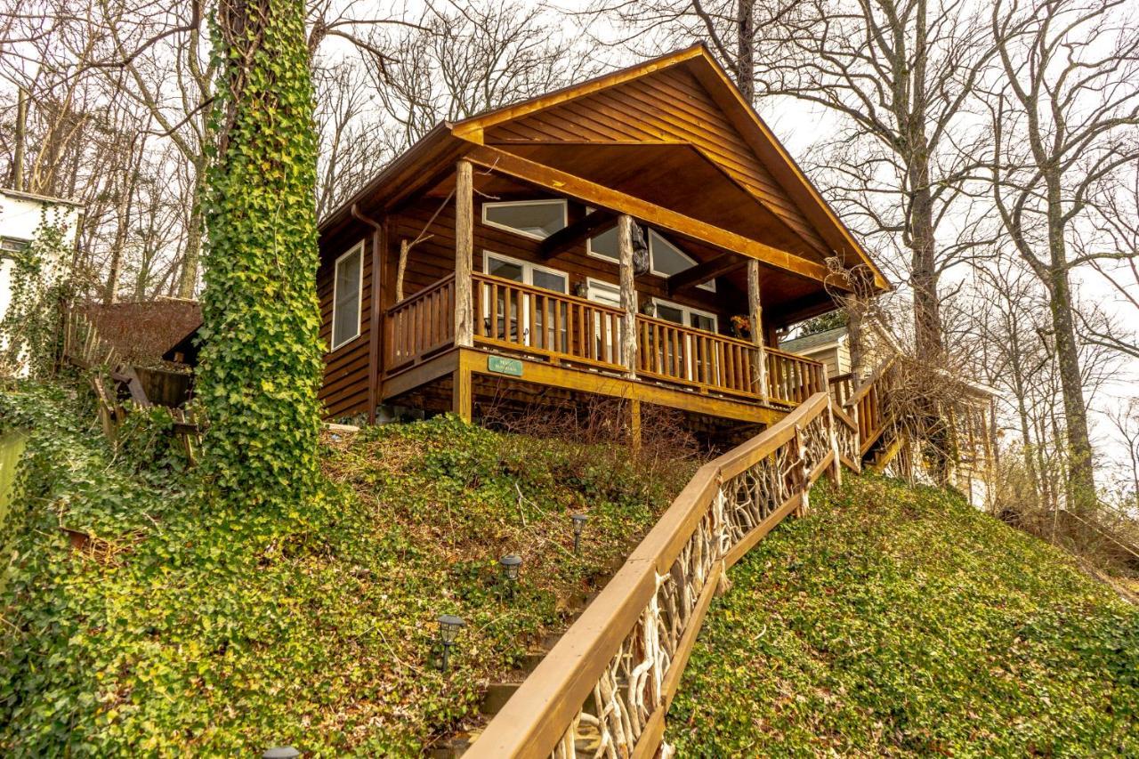 The Chimney Rock Inn & Cottages Esterno foto