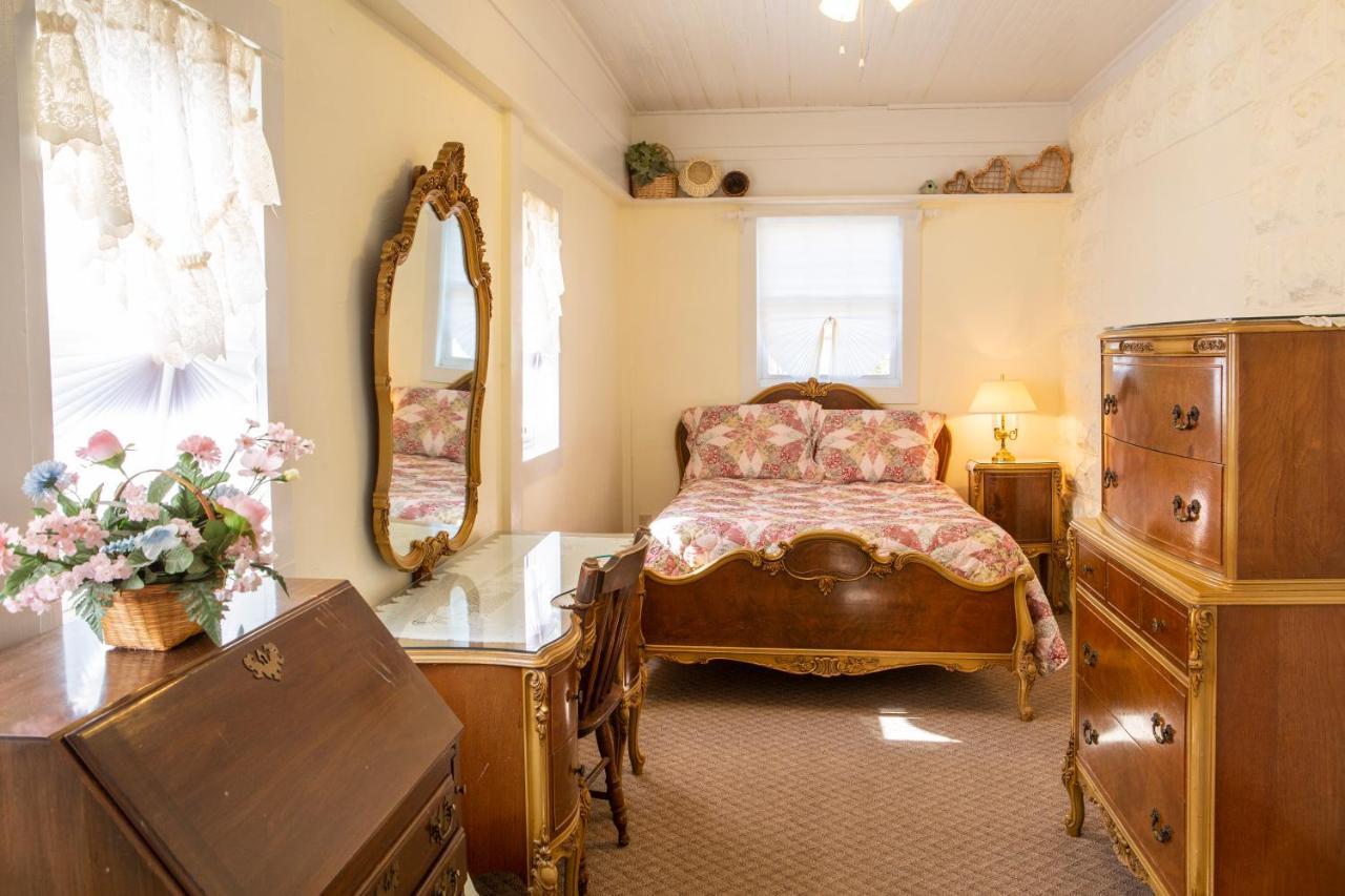 The Chimney Rock Inn & Cottages Esterno foto