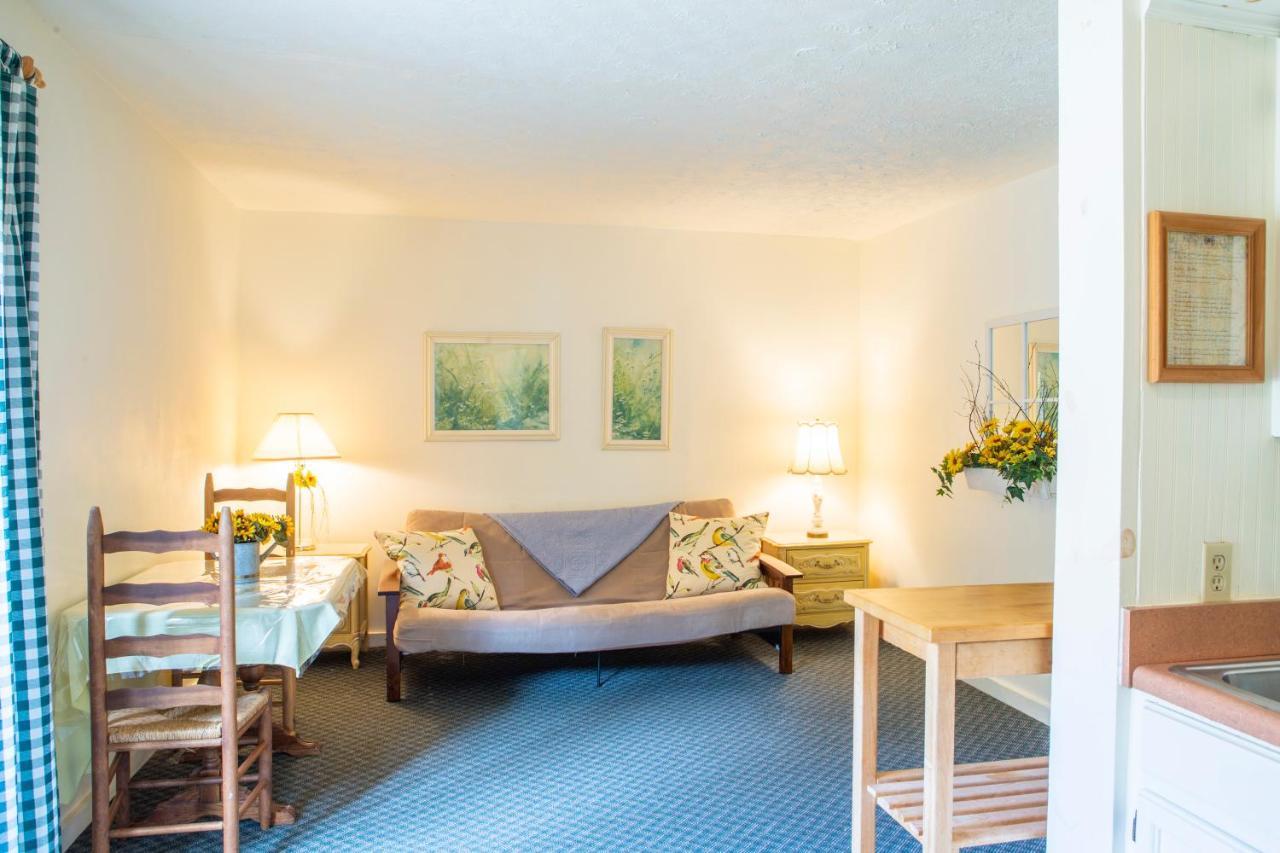 The Chimney Rock Inn & Cottages Esterno foto