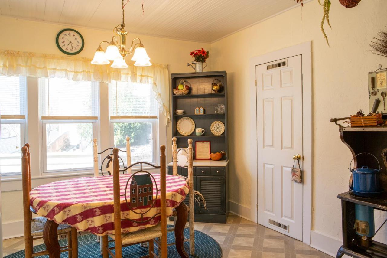 The Chimney Rock Inn & Cottages Esterno foto