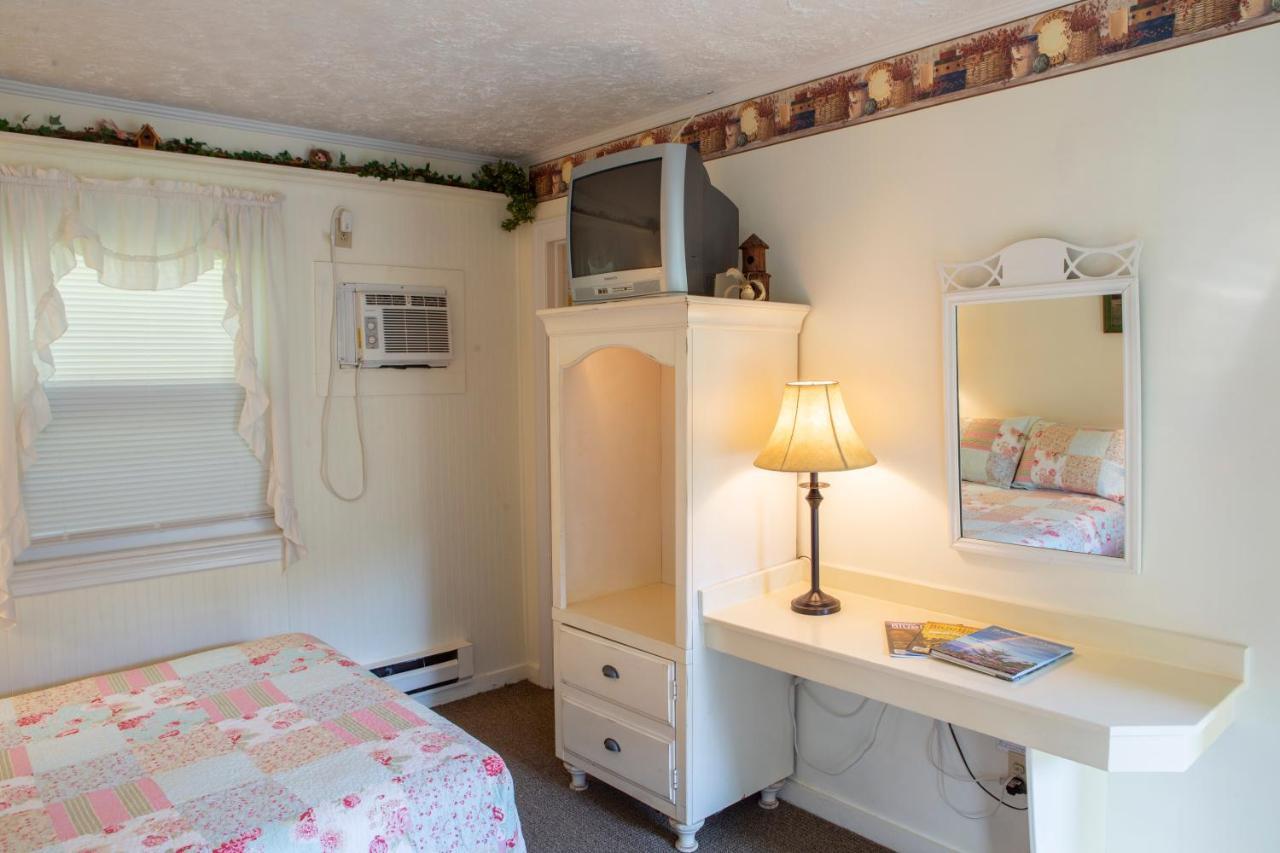 The Chimney Rock Inn & Cottages Esterno foto